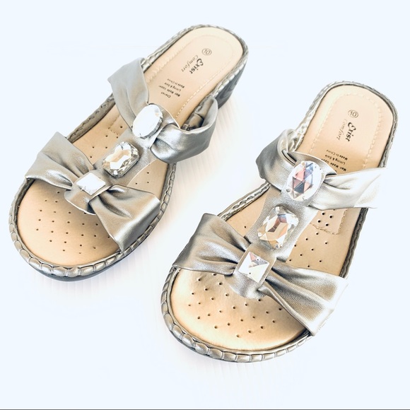 silver dress shoes wedge heel